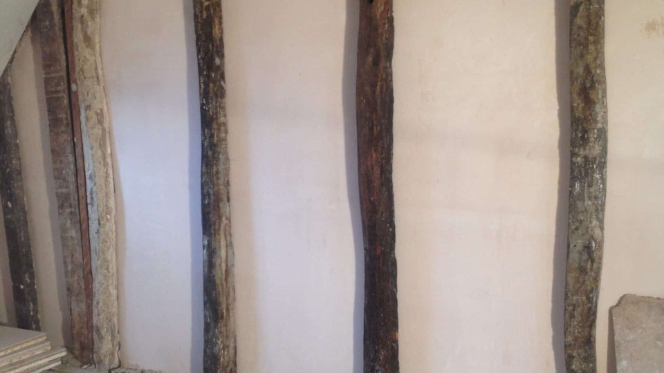 walls skimmed around timber work
