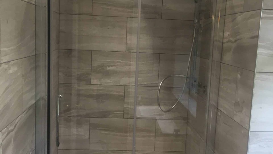 New bathroom shower